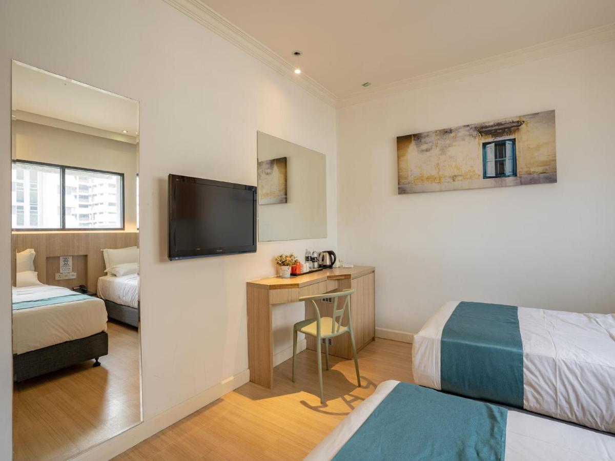Floresta Chinatown Hotel 3*