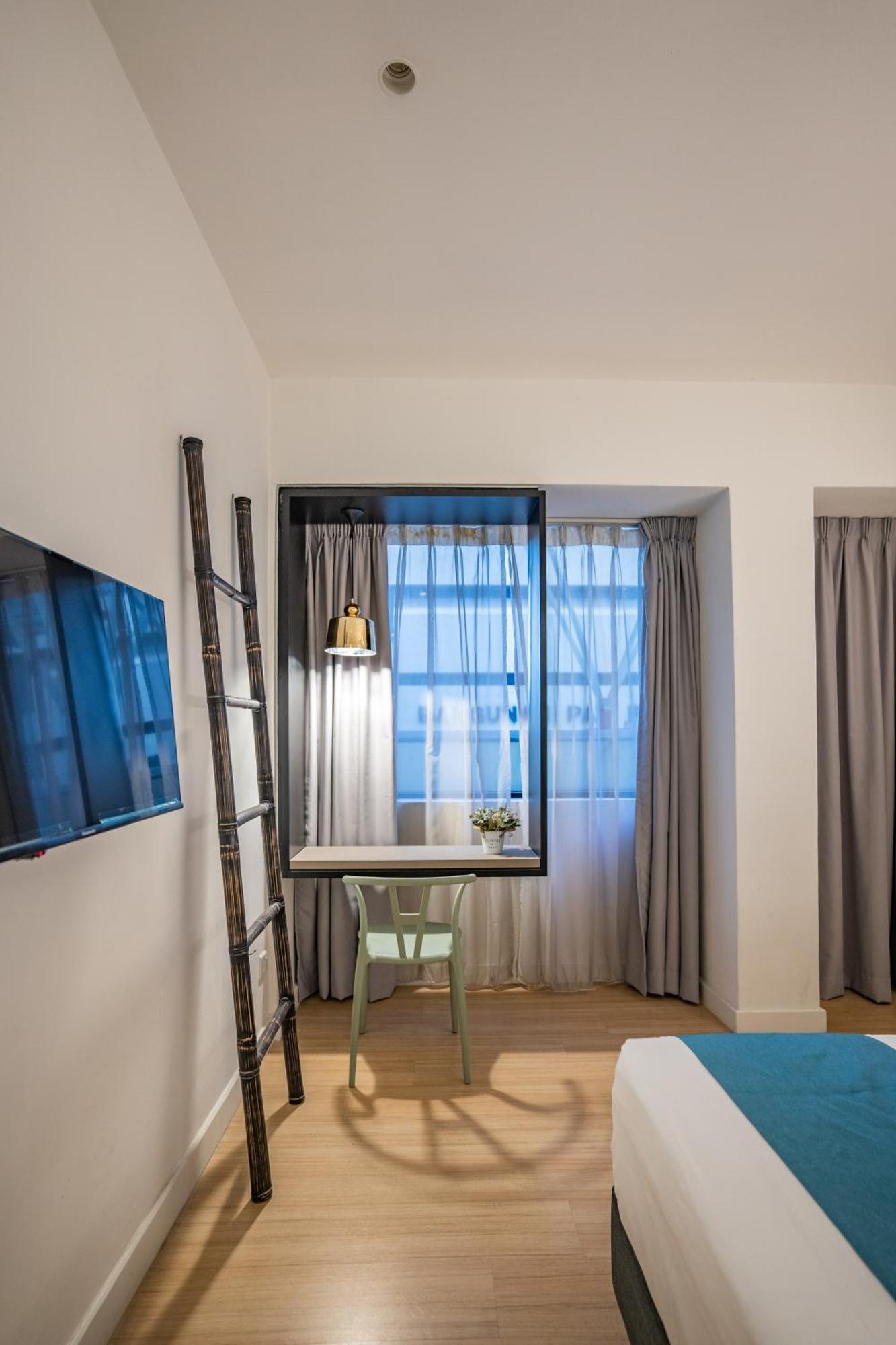 Floresta Chinatown 3*