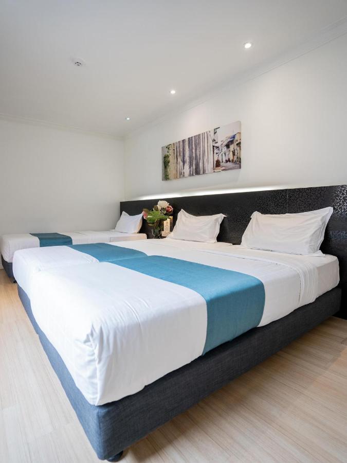 Floresta Chinatown Hotel 3*